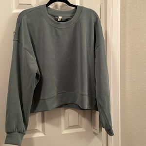 Lululemon perfectly oversized crop crew